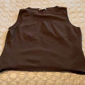 Women's Basic Round Neck Solid Crop Sleeveless Tank Top, large